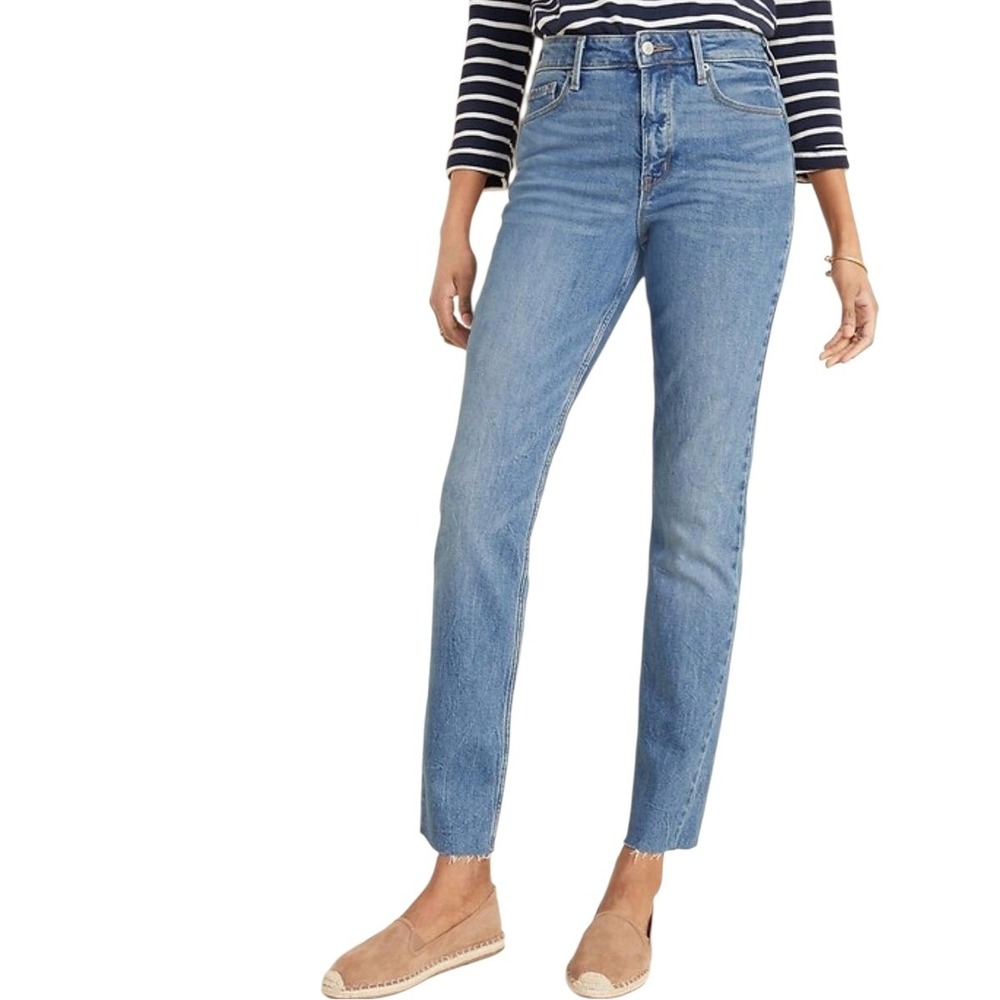 Old Navy High Rise Power Straight Raw‎ Edge Jeans Sz 14 Medium Wash Blue Denim